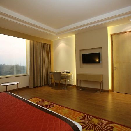 Country Inn & Suites By Radisson, Meerut Esterno foto