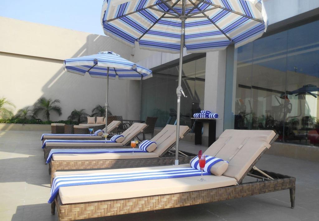 Country Inn & Suites By Radisson, Meerut Esterno foto