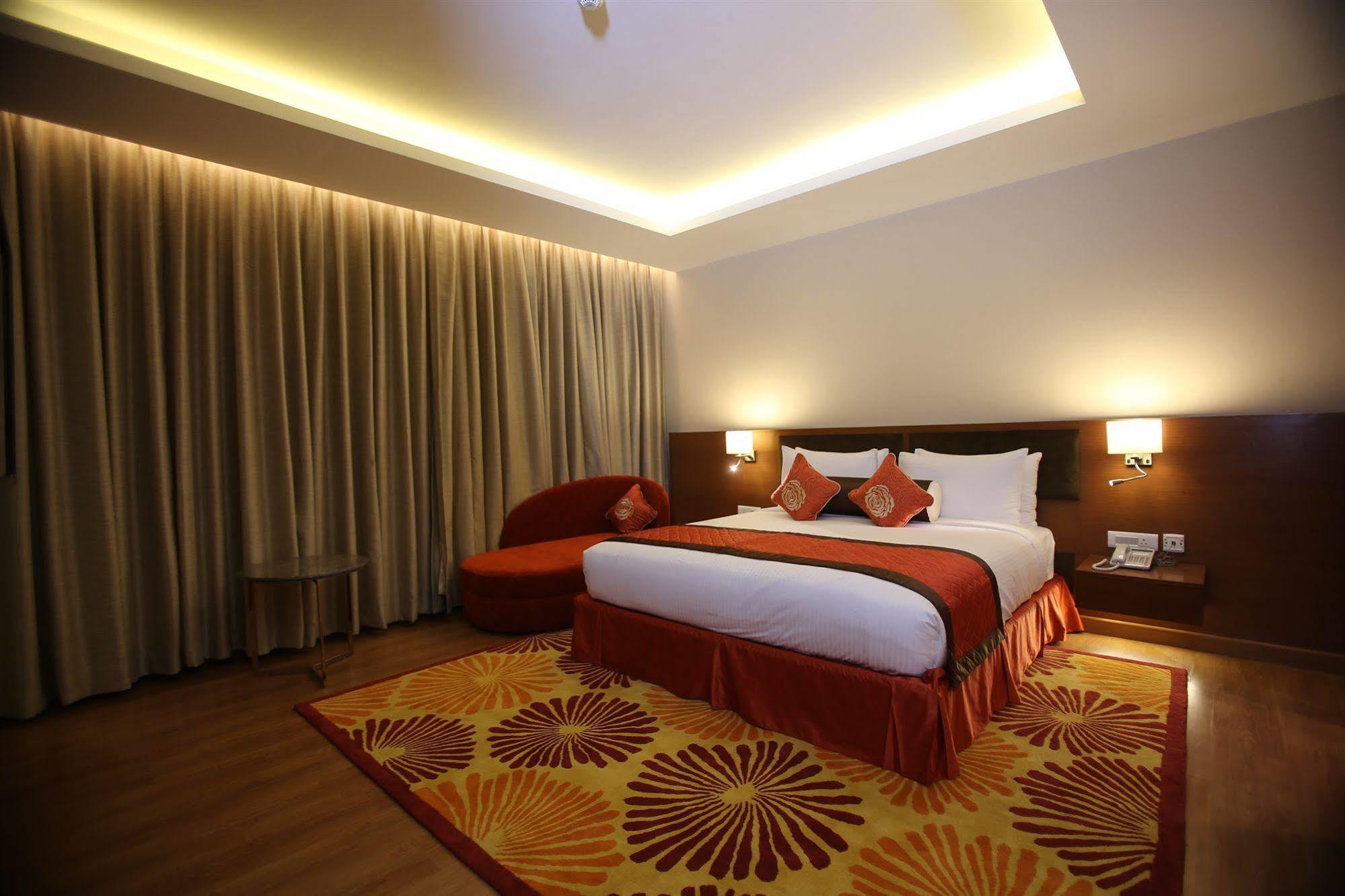 Country Inn & Suites By Radisson, Meerut Esterno foto