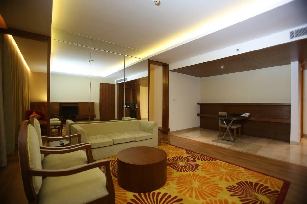 Country Inn & Suites By Radisson, Meerut Esterno foto
